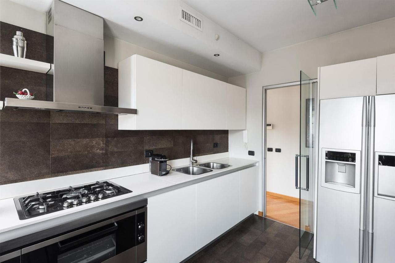 Апартаменты Idyllia - Penthouse In Navona Area Рим Экстерьер фото