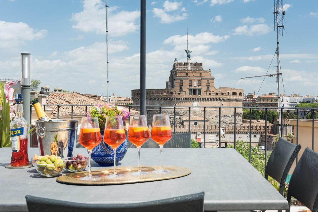 Апартаменты Idyllia - Penthouse In Navona Area Рим Экстерьер фото