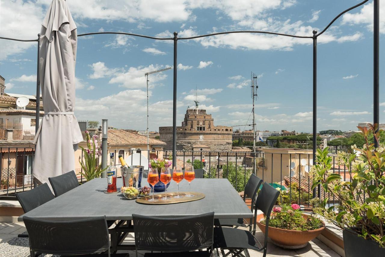 Апартаменты Idyllia - Penthouse In Navona Area Рим Экстерьер фото